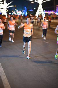 BIB: 462, 20129
                            <button type="button" onclick="openModal(23179278)" class="btn btn-primary btn-sm float-right btn-popup" data-toggle="modal" data-target=".modal-high-quality">
                        <i class="fas fa-shopping-cart"></i> Add to Cart
                    </button>
                                            <button type="button" onclick="isThisMe(23179278, true)" class="btn btn-success btn-sm float-right btn-popup btn-isme hidden" data-toggle="tooltip" data-placement="bottom" title="นี่คือรูปของคุณใช่ไหม คลิกที่นี่เพื่อเอาเข้าอัลบั้ม">
                        <i class="fas fa-plus"></i> Add to album
                    </button>
                    <button type="button" onclick="isThisMe(23179278, false)" class="btn btn-warning btn-sm float-right btn-popup btn-isnotme hidden">
                        <i class="fas fa-ban"></i> Remove from album
                    </button>